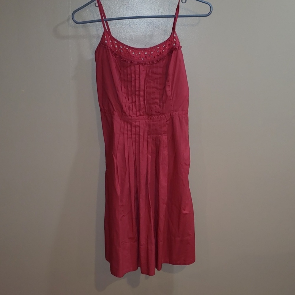 Spaghetti strap mid length summer dress